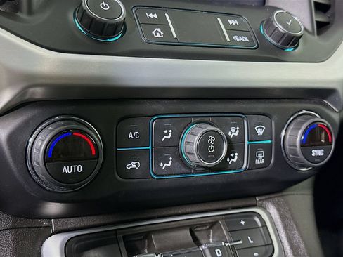Used 2021 GMC Acadia SLE w/ Driver Convenience Package AWD/4WD image 7