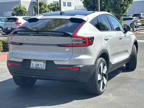 Certified 2023 Volvo C40 P8 Recharge Ultimate image 4