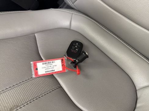 Used 2023 Honda Pilot EX-L image 29