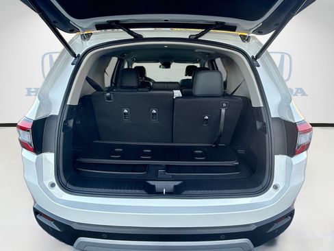 New 2025 Honda Pilot EX-L image 21