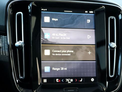 Used 2022 Volvo XC40 P8 Recharge Plus AWD/4WD image 21