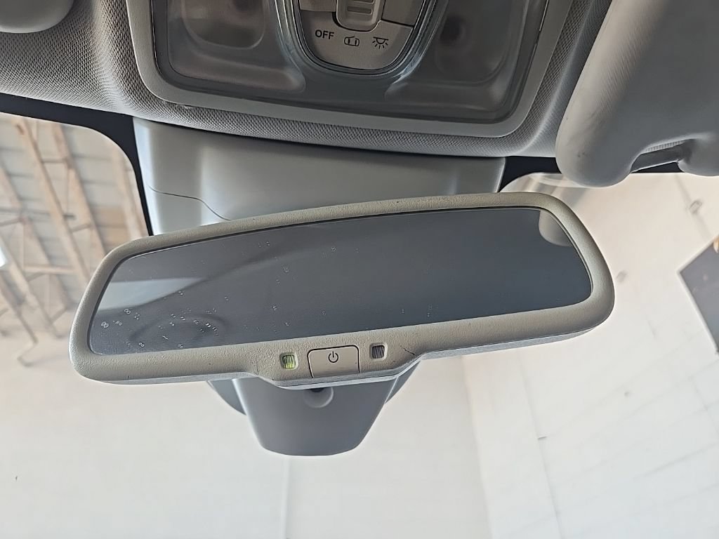 Used 2015 FIAT 500L Trekking FWD image 30