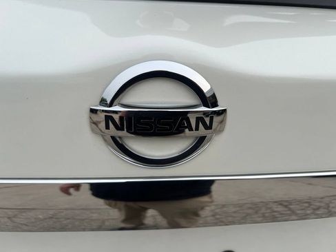 Used 2019 Nissan Pathfinder SL w/ SL Premium Package AWD/4WD image 36