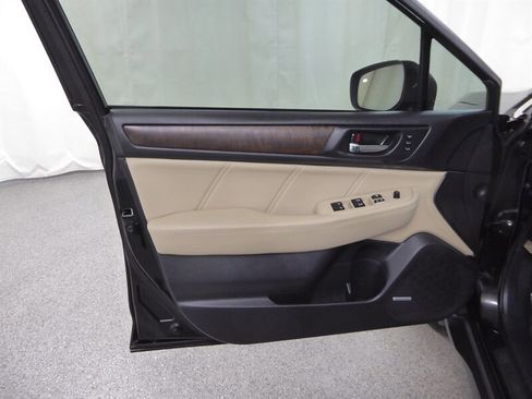 Used 2019 Subaru Outback 2.5i Limited w/ Popular Package #2 image 23