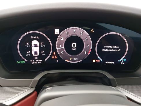 Used 2025 Porsche 911 Carrera T image 17