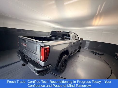 Used 2021 GMC Sierra 1500 AT4 w/ AT4 Premium Package image 3