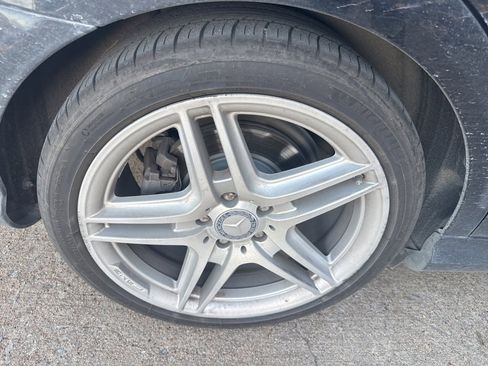 Used 2010 Mercedes-Benz C 350 Sport image 18