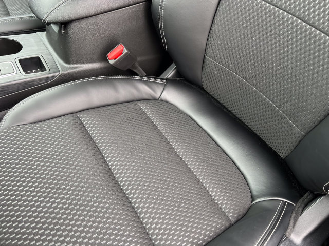 New 2024 Ford Escape SE FWD image 8