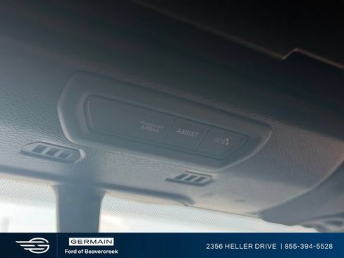Used 2023 Jeep Gladiator Sport AWD/4WD image 28