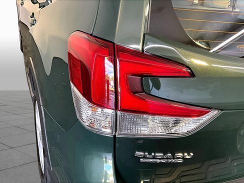 Used 2023 Subaru Forester AWD/4WD image 26