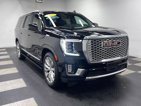 Used 2023 GMC Yukon XL Denali w/ Denali Reserve Package RWD image 24