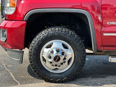 Used 2018 GMC Sierra 3500 Denali w/ Duramax Plus Package AWD/4WD image 26