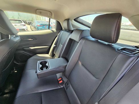Certified 2026 Toyota Prius XLE FWD image 17