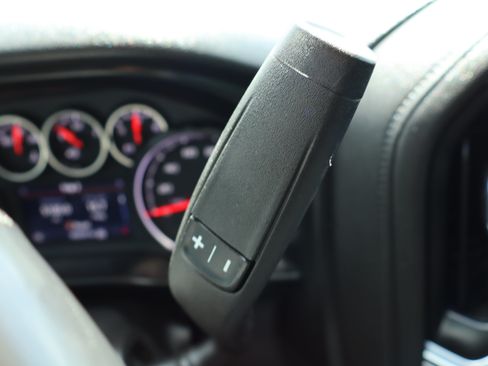 Used 2021 Chevrolet Silverado 1500 LT Trail Boss w/ Convenience Package II AWD/4WD image 36