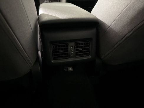 Used 2025 Toyota Camry LE FWD image 30