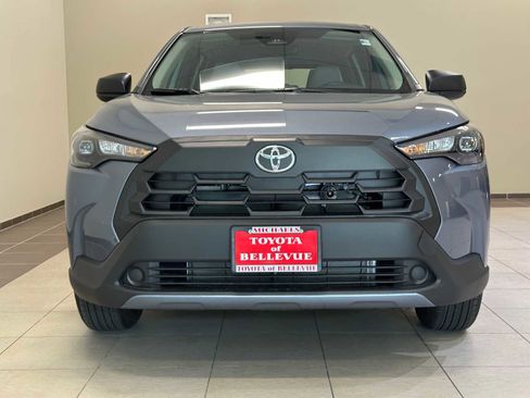 New 2026 Toyota Corolla Cross L AWD/4WD image 6