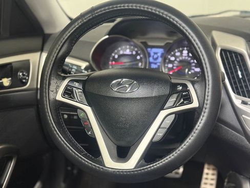 Used 2012 Hyundai Veloster w/ Style Pkg FWD image 30