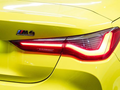 Used 2023 BMW M4 xDrive Competition image 13