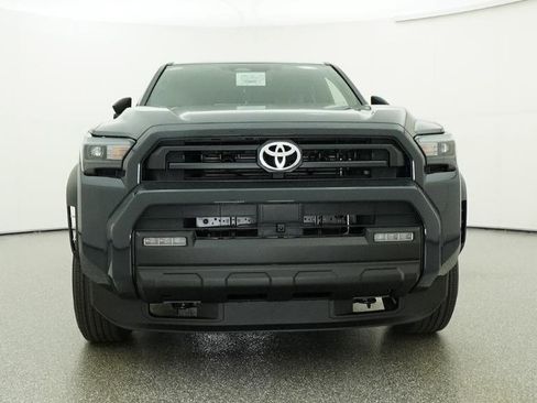 New 2026 Toyota 4Runner SR5 AWD/4WD image 21