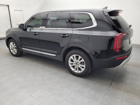 Used 2021 Kia Telluride LX image 3