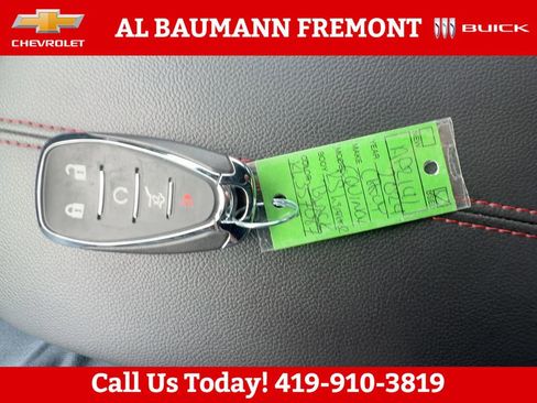 Used 2024 Chevrolet Equinox RS w/ RS Leather Package image 23