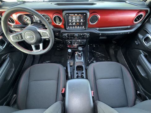 Used 2023 Jeep Wrangler Rubicon AWD/4WD image 24