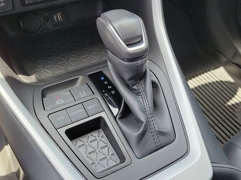 Used 2024 Toyota RAV4 XLE Premium w/ Weather Package FWD image 19