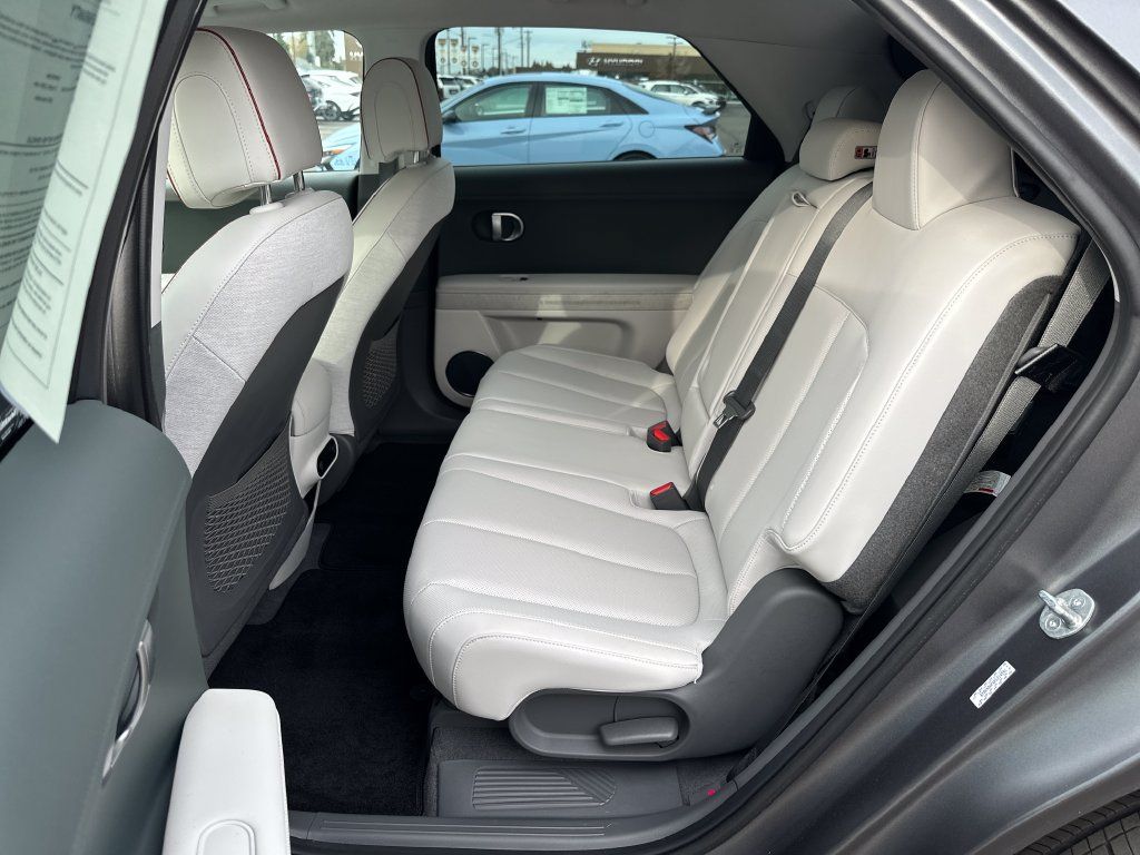 Certified 2023 Hyundai Ioniq 5 SEL w/ Cargo Package AWD/4WD image 15