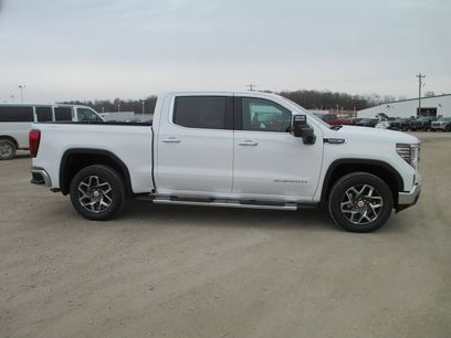 New 2026 GMC Sierra 1500 SLT w/ SLT Premium Plus Package