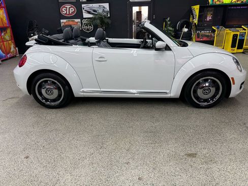 Used 2016 Volkswagen Beetle 1.8T Denim image 6