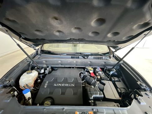 Used 2017 Lincoln MKX Reserve AWD/4WD image 26