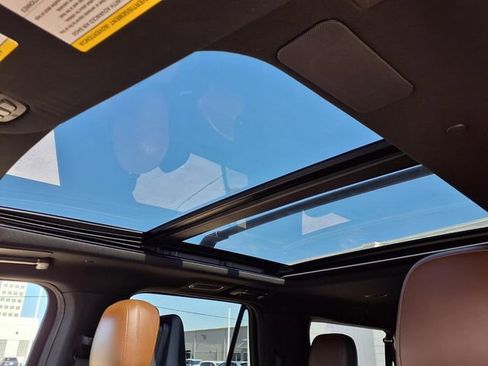 Certified 2023 Lincoln Navigator L Reserve RWD image 10