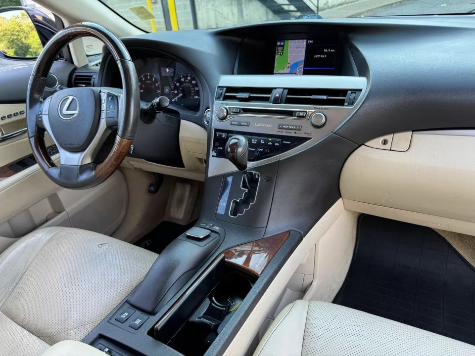 Used 2014 Lexus RX 350 AWD w/ Navigation Package image 21