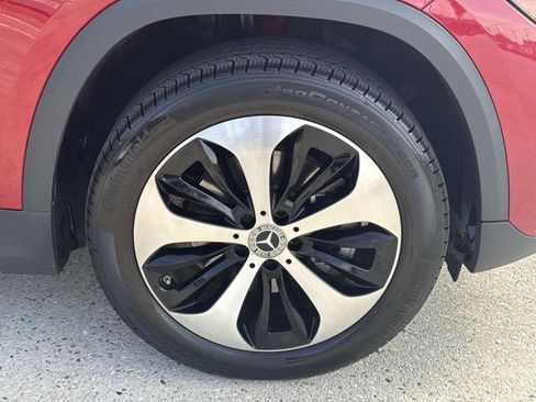 Used 2025 Mercedes-Benz GLA 250 image 4