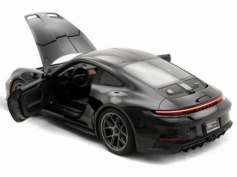 Used 2024 Porsche 911 GT3 RS image 36