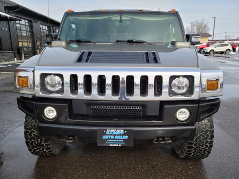 Used 2005 HUMMER H2 w/ Chrome Appearance Package image 2