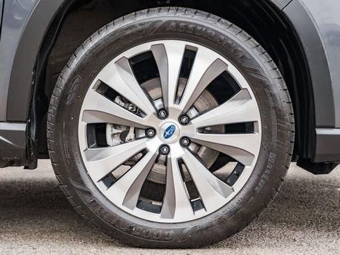 Used 2022 Subaru Ascent Limited image 19