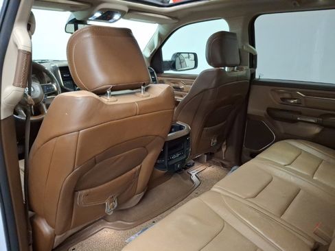 Used 2019 RAM 1500 Limited image 13