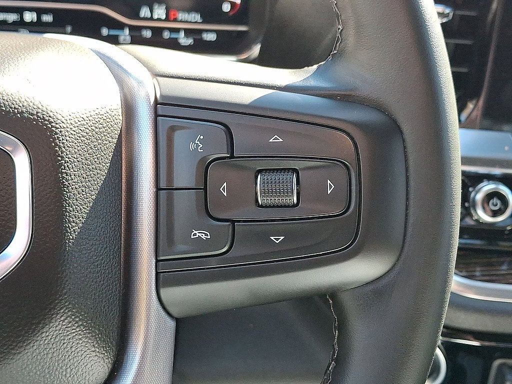 Used 2025 GMC Sierra 2500 SLE AWD/4WD image 18