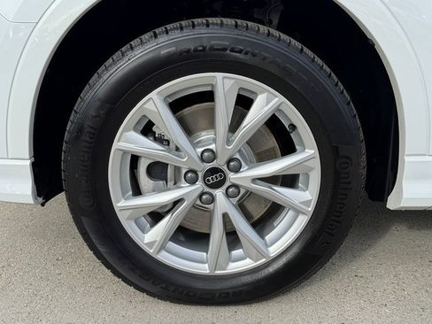 Used 2024 Audi Q3 2.0T Premium image 13