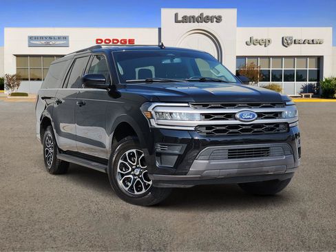 Used 2022 Ford Expedition Max XLT RWD image 1