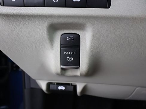 Used 2025 Nissan Murano SL AWD/4WD image 41