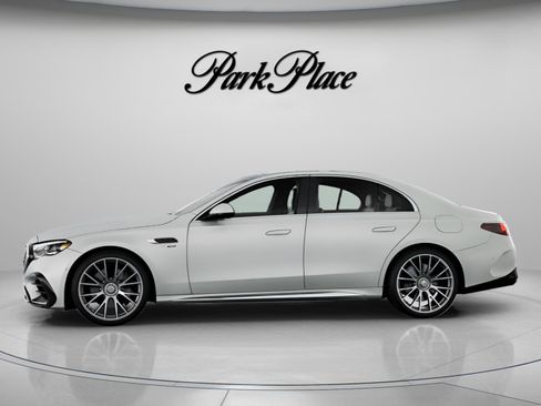 New 2026 Mercedes-Benz E 53 AMG e 4MATIC Sedan image 5