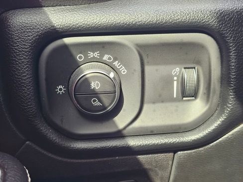 Used 2021 RAM 1500 Rebel w/ Leather & Sound Group AWD/4WD image 31