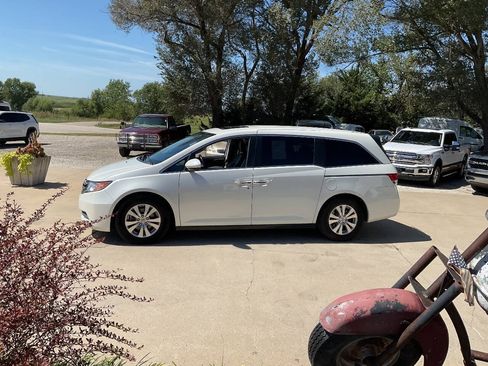 Used 2016 Honda Odyssey EX-L image 6