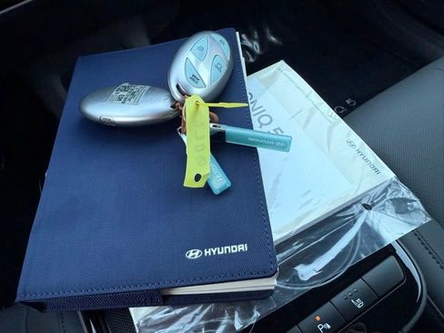 Used 2025 Hyundai Ioniq 5 SEL image 45