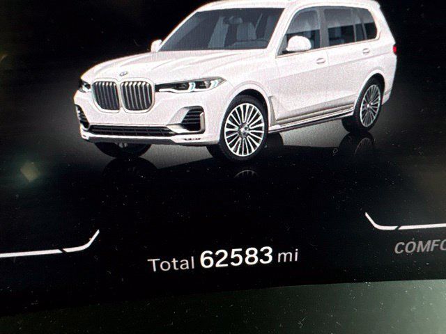 Used 2021 BMW X7 xDrive40i w/ Parking Assistance Package AWD/4WD image 4