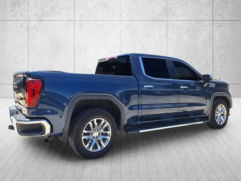 Used 2022 GMC Sierra 1500 SLT RWD image 5