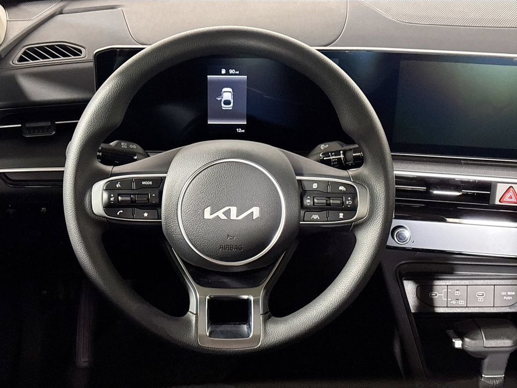 New 2026 Kia K5 LXS FWD image 13