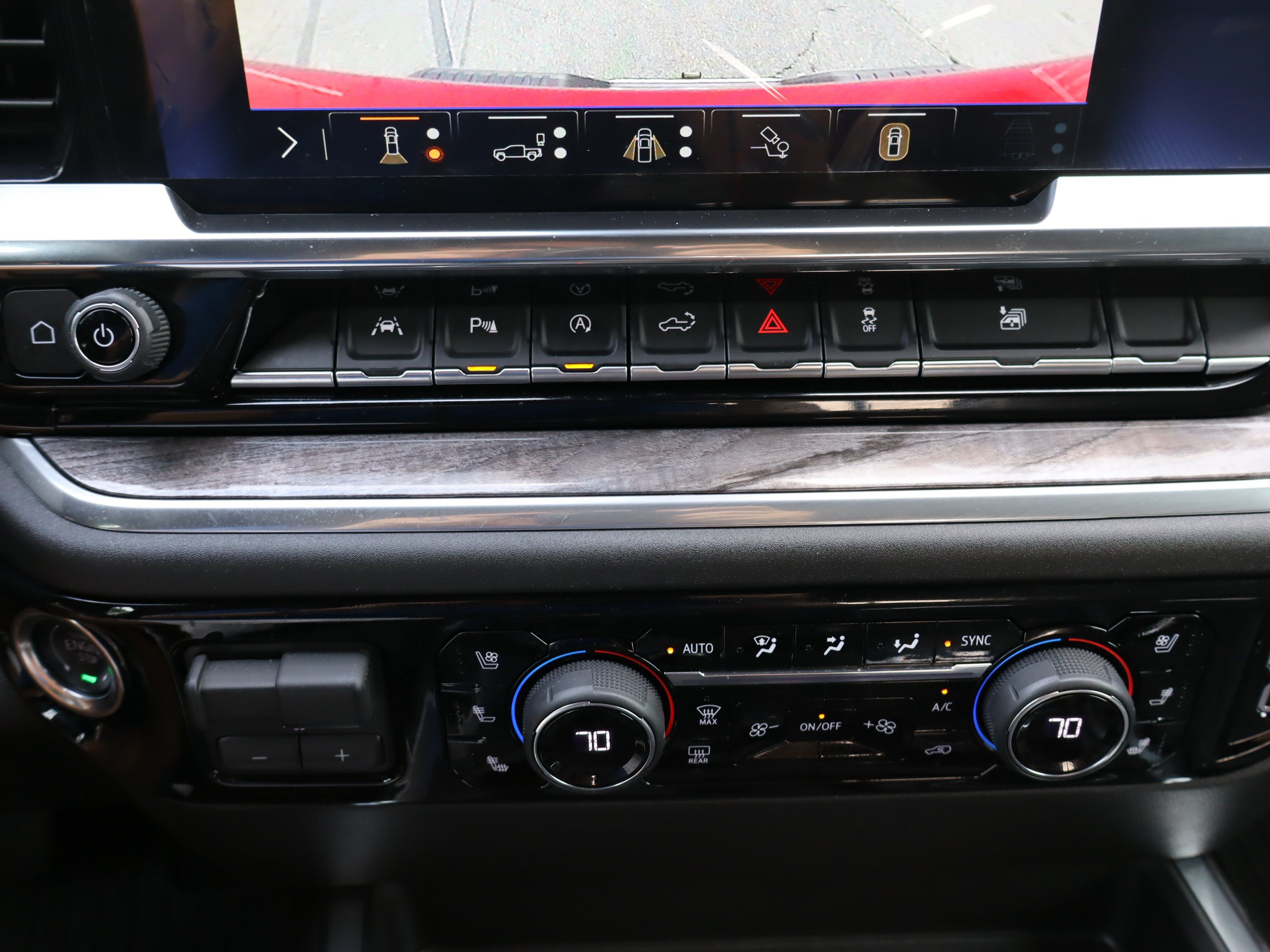 Used 2025 Chevrolet Silverado 1500 LTZ w/ LTZ Premium Package AWD/4WD image 30